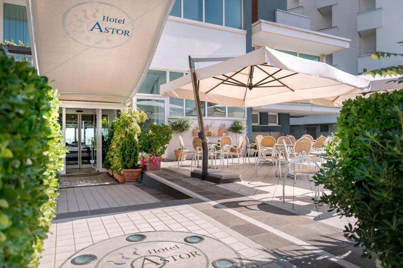 Hotel Astor Rimini Extérieur photo